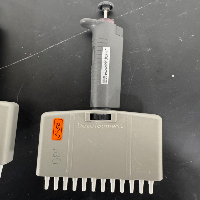 Oxford Benchmate Multi 12 Multichannel Pipettes - Quantity 3 image 2